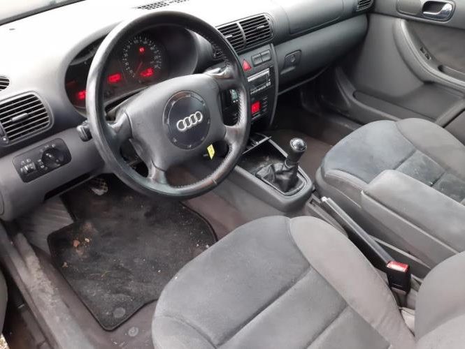 AUDI A3 1 PHASE 1