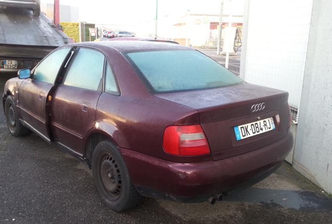 AUDI A4 1 PHASE 1