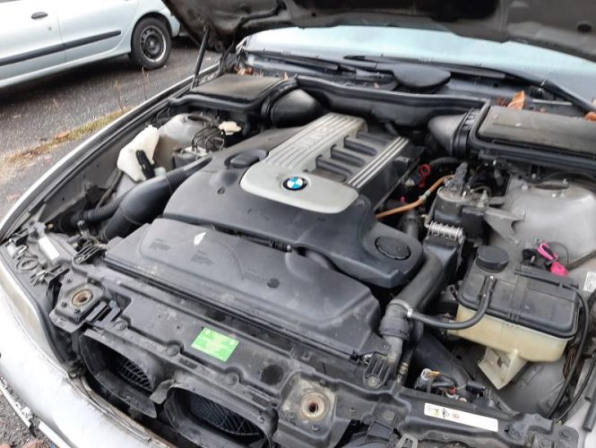 BMW SERIE 5 E39 TOURING PHASE 2 BREAK