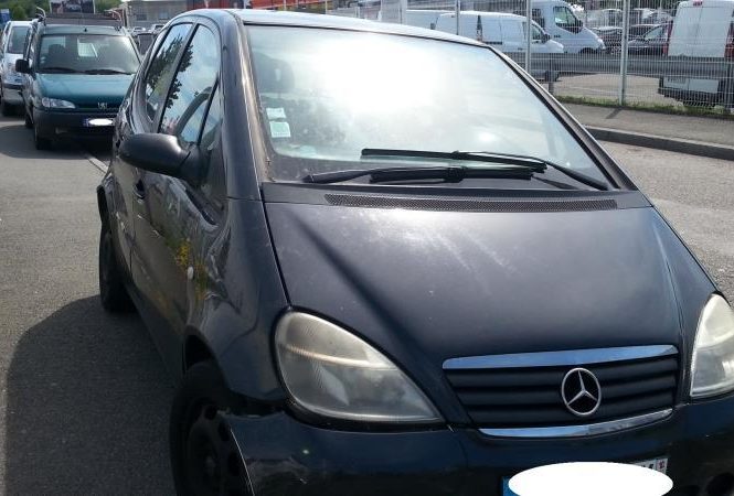 MERCEDES CLASSE A 168 PHASE 1