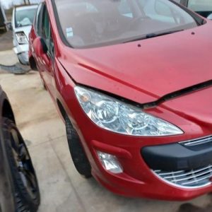 PEUGEOT 308 1