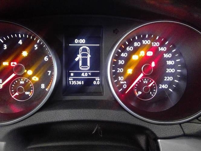 VOLKSWAGEN GOLF 6