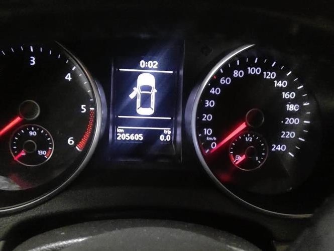 VOLKSWAGEN GOLF 6